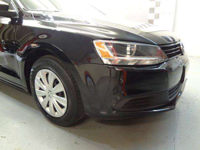 Volkswagen Jetta 2011 photo 26
